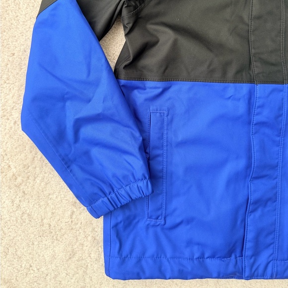 The North Face Youth Outer Shell Dryvent Jacket - Picture 4 of 13